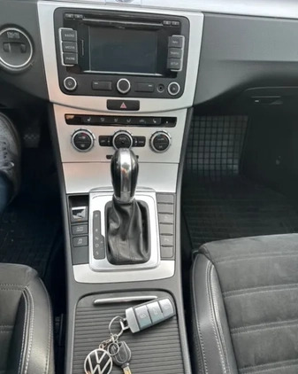 Volkswagen CC cena 44900 przebieg: 228000, rok produkcji 2012 z Braniewo małe 254